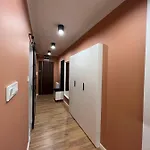 Hill Apartment *
